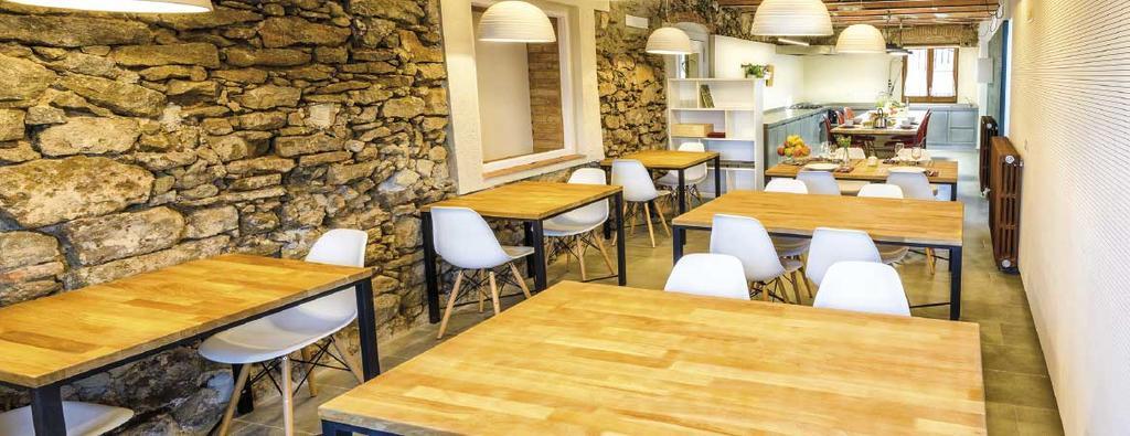 Emphasis Guest House Casserres Eksteriør bilde
